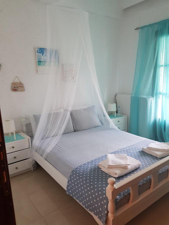 Holidey House In Skala Fourkas 150M From The Sea Apartment Exterior photo