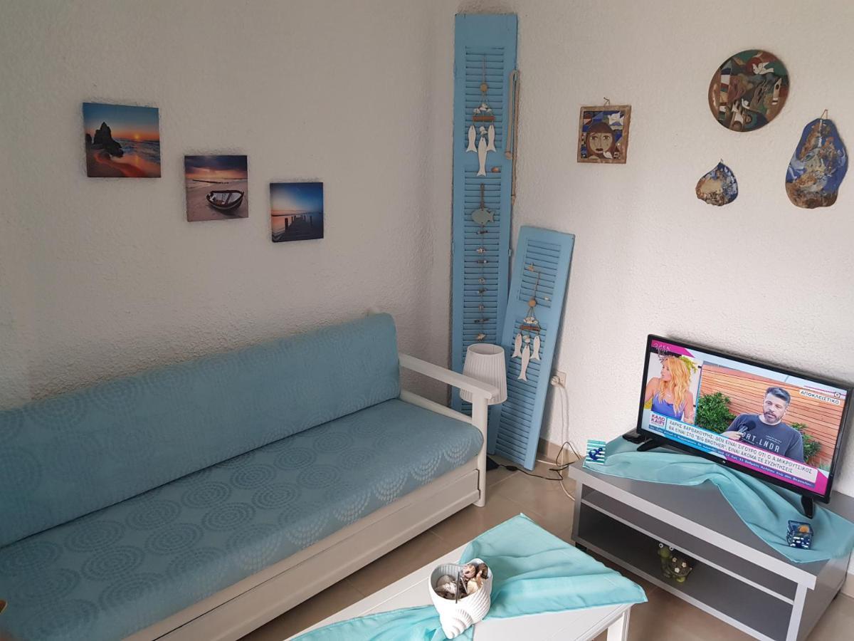 Holidey House In Skala Fourkas 150M From The Sea Apartment Exterior photo